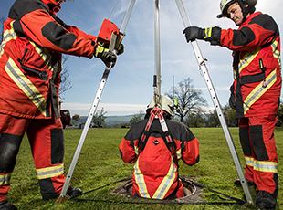 ABS Safety Rettung mit dem Dreibaum